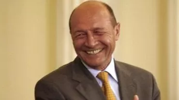Președintele Băsescu, către o româncă din Capul Verde: Când e verde, doamnă, când plouă?