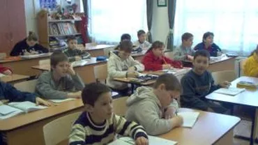 Incendiu la o școală din Vaslui: Elevii au fost evacuați