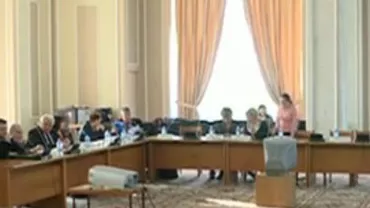 Discuții aprinse în Comisia de Educație între Ecaterina Andronescu și Raluca Turcan