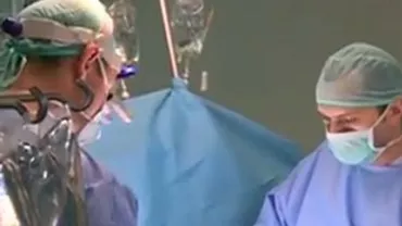 Femeia aflată în comă după operația de mărire a sânilor a murit la Iași: Vezi explicația medicilor