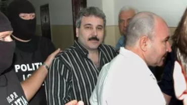 Mașina unui martor în dosarul clanului Cămătaru a fost incendiată