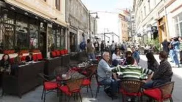 Reprezentanţii Asociaţiei Comercianţilor din Centrul Istoric cer autorităţilor să ajungă la consens în privinţa regulamentului de funcţionare a teraselor