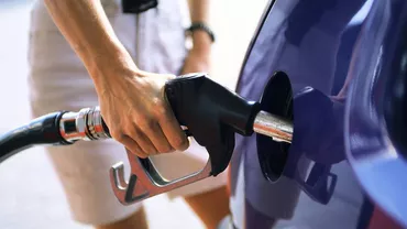 Guvernul a stabilit că benzina Euro 5 poate fi folosită până la 1 ianuarie 2018