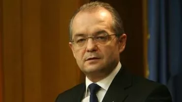 Emil Boc: O aripă din partid, care s-a aflat în cercul lui Vasile Blaga, este utilizată pentru a destructura PDL