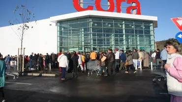 Cora retrage de la vânzare 500 de cutii cu carne de vită produse de firma Ardealul