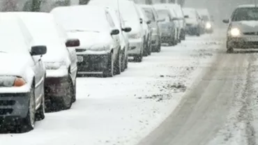 Circulaţia pe DN 17 între Suceava şi Păltinoasa, închisă din cauza vizibilităţii reduse