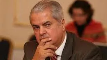 Adrian Năstase este urmărit penal pentru nerespectarea regimului armelor: Fostul premier deținea în casă sute de cartușe