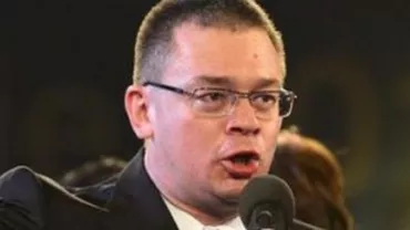 Ungureanu: Crin Antonescu distruge PNL-ul prin ambițiile sale personale