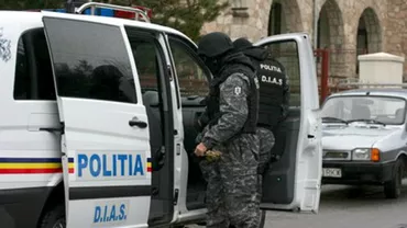 Percheziții la hoții din locuințe în județul Mehedinți