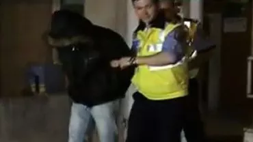 Urmărire ca în filme în Iași: Polițiștii au tras focuri de armă pentru a opri un șofer fără permis de conducere