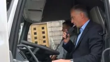 Cum funcționează dispozitivele ”Alcolock”, care blochează motorul autovehiculelor când șoferul urcă beat la volan  (VIDEO)