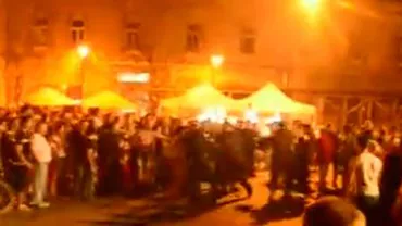 Scandal la un concert Voltaj, din Baia Mare: Mai multe persoane au necesitat îngrijiri medicale (VIDEO)