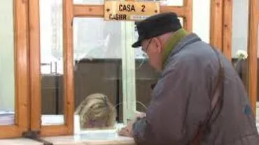 Peste 5.000 de pensionari vasluieni cu venituri reduse au primit ajutoare pentru masa de Paști
