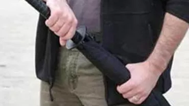 Iaşi: Doi tineri, la spital după ce au fost agresaţi cu o sabie la finalul unui meci de fotbal