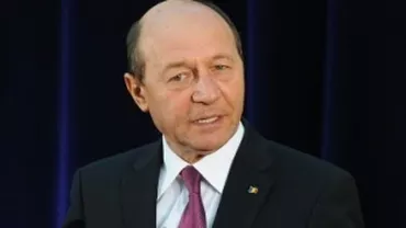 Băsescu, despre avionul prezidențial: Situația frizează ridicolul, asta e România și Guvernul ei