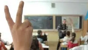 Peste o treime dintre români sunt nemulțumiți de învățământul românesc: Doar 5% consideră rezultatele bune