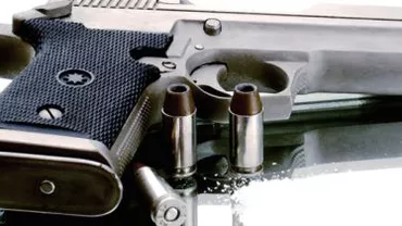 Arme de foc deţinute fără drept, descoperite în casa unui bărbat din Covasna