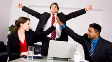 Românii ar putea avea o nouă zi liberă pe an: A treia zi de Paşte