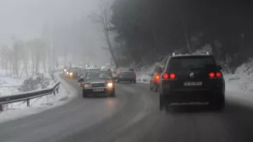 A nins în staţiunea Băile Harghita. 7 grade înregistrate luni dimineaţa la Miercurea Ciuc