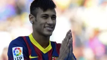 Neymar a fost prezentat oficial la Barcelona: 50.000 de catalani au venit să-și aplaude noul idol (VIDEO)