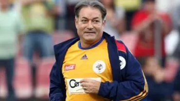 Costică Ștefănescu a fost internat la Spitalul Militar din cauza unor probleme de sănătate