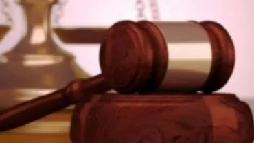 O judecătoare din Arad, audiată la DNA pentru luare de mită