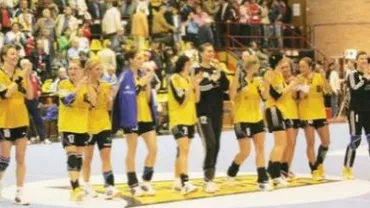 Suporteri ai echipei Oltchim Râmnicu Vâlcea au protestat față de lipsa de implicare a oficialităților în sprijinirea clubului