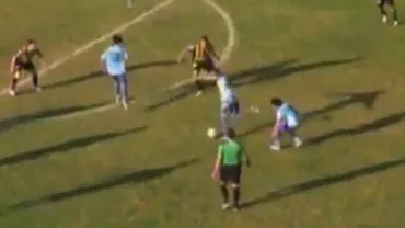 Cea mai frumoasă pasă de gol: Vezi cum arată o “rabona” perfectă (VIDEO)
