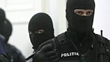 Percheziții la Penitenciarul Galați: Doi deținuți, suspectați că ar coordona o grupare care înscenează accidente rutiere