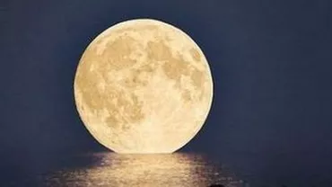 Fenomenul SuperLuna va putea fi văzut în acest week-end: Are loc odată la 14 luni