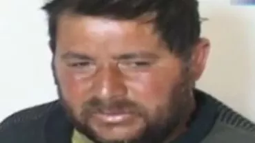 Cerșetorul care câștigă 200 de lei în câteva ore: Și-a bandajat picioarele pentru a da impresia că are probleme de sănătate