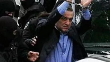 Gigi Becali s-a înscris în campionatul de table de la penitenciarul Jilava