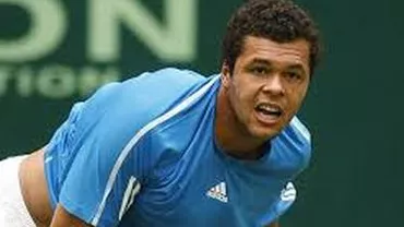 Jo-Wilfried Tsonga a abandonat în turul doi la Wimbledon după o accidentare la genunchi