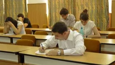Șapte candidați care au susținut proba de română la liceul Bolintineanu, eliminați din examenul de bac