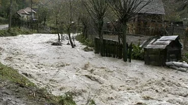 Un copil ar fi fost luat de viitură în comuna constănţeană Rasova