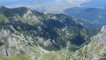 Turist străin, salvat după ce și-a fracturat un picior pe un traseu din Masivul Bucegi