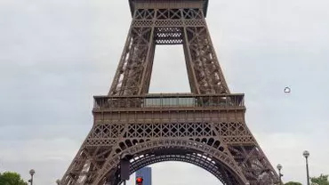 Turnul Eiffel poate fi vizitat prin intermediul internetului: Au fost inaugurate trei expoziții digitale