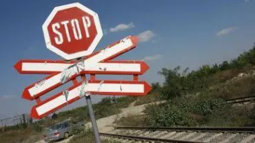 Trecerea la nivel cu calea ferată din Pipera, ignorată de șoferi: Câți conducători auto trec pe roșu (VIDEO)