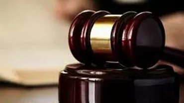 Constanța: Trei ofițeri de la Combaterea Criminalității, trimiși în judecată pentru că preveneau vânzătorii de etnobotanice asupra controalelor