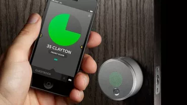 Cheia va deveni istorie: Experţii au inventat încuietoarele care se deschid cu ajutorul bluetooth-ului (VIDEO)