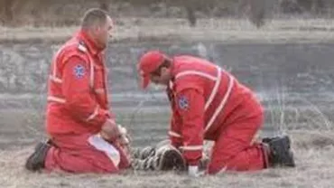 Iași: Un bărbat s-a înecat într-un lac după ce a băut alcool şi apoi a intrat în apă