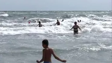 Un polițist din București a murit după ce i s-a făcut rău în mare: A suferit un infarct în timp ce se afla în vacanță pe litoral