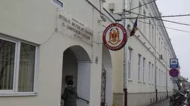 Șeful Secției de Neuropsihiatrie de la Spitalul Militar din Cluj a fost reținut pentru complicitate la înșelăciune