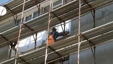 București: O fetiță de 2 ani a fost rănită de o schelă, în sectorul 2