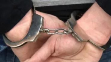 Vaslui: Un adolescent de 15 ani a fost arestat pentru 16 infracţiuni de furt şi tentativă de furt
