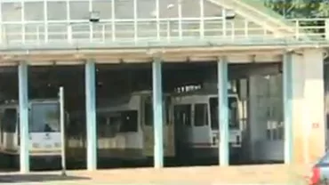 Sindicaliștii RATB: Flota regiei s-a redus cu o treime, iar situația s-ar putea agrava dacă nu vor fi alocate fondurile necesare reparațiilor