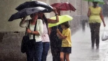 ANM: Cod galben de ploi în Suceava, Neamț și Bacău
