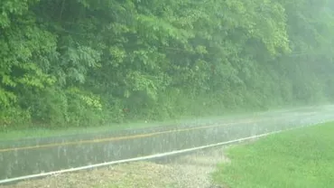 Cod portocaliu de ploi și grindină pe Valea Prahovei