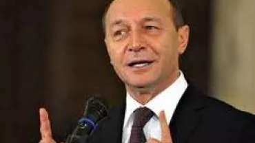 Traian Băsescu se întâlnește cu foștii colegi din facultate, la 37 de ani de la absolvire