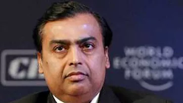 Cel mai bogat indian, mai sărac cu 5,6 miliarde de dolari, din cauza deprecierii rupiei